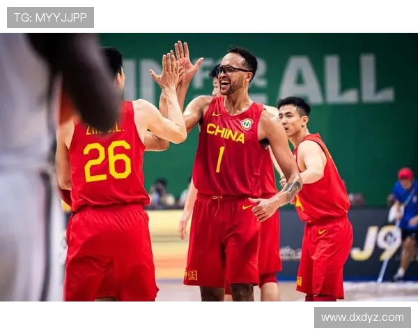 中国男篮备战世界杯阵容调整 重点球员伤情回归备受关注