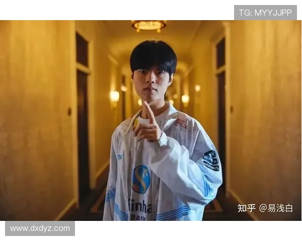 全球总决赛爆冷黑马逆袭豪取冠军震惊电竞圈引发玩家热议