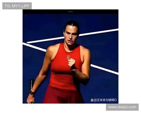 网球赛场激战正酣 全球顶尖选手争夺年度冠军宝座